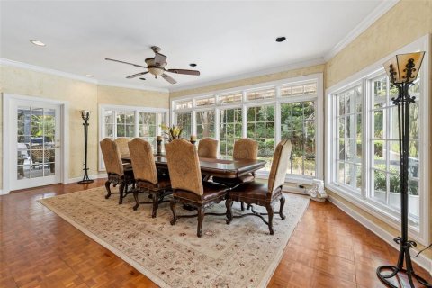 House in Lake Wales, Florida 3 bedrooms, 330.17 sq.m. № 2397067 - photo 9