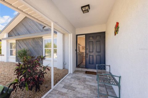 House in Fort Myers, Florida 3 bedrooms, 128.67 sq.m. № 1626590 - photo 24