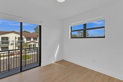 Adosado en alquiler en Miramar, Florida, 3 dormitorios, 141.95 m2 № 2029159 - foto 24