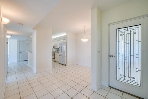 Condo in Port Orange, Florida, 3 bedrooms № 2101119 - photo 12