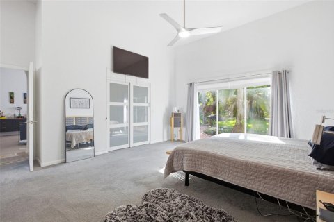 Commercial property in Orlando, Florida 6 bedrooms, 344.39 sq.m. № 2396807 - photo 13