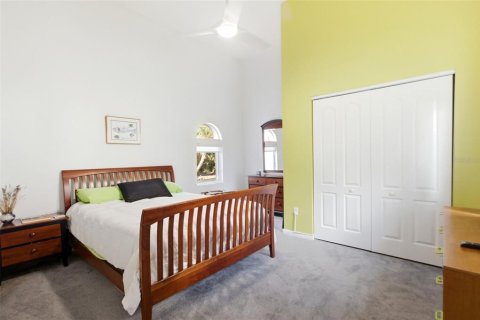 Commercial property in Orlando, Florida 6 bedrooms, 344.39 sq.m. № 2396807 - photo 15