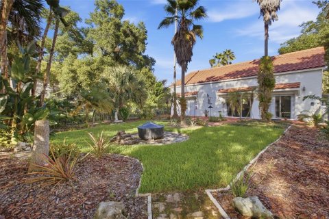 Commercial property in Orlando, Florida 6 bedrooms, 344.39 sq.m. № 2396807 - photo 28