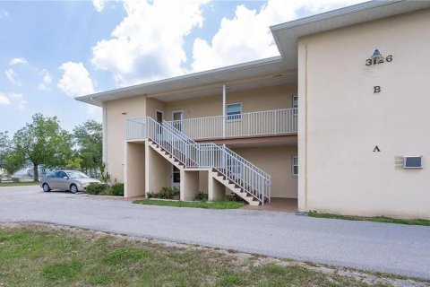 Condominio en venta en Port Charlotte, Florida, 2 dormitorios, 118.91 m2 № 1815191 - foto 1