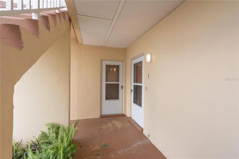 Condominio en venta en Port Charlotte, Florida, 2 dormitorios, 118.91 m2 № 1815191 - foto 2