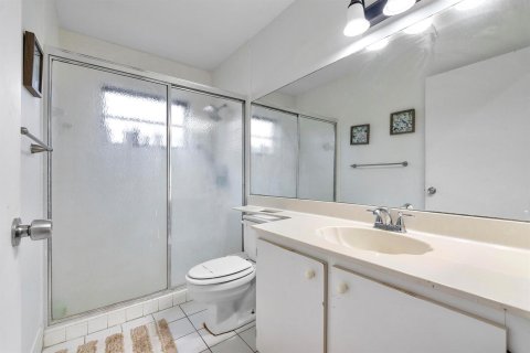 Villa ou maison à vendre à Boynton Beach, Floride: 3 chambres, 168.9 m2 № 2428158 - photo 24