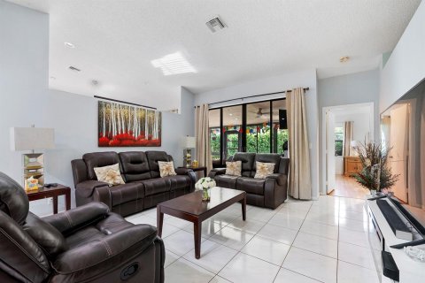 Villa ou maison à vendre à Boynton Beach, Floride: 3 chambres, 168.9 m2 № 2428158 - photo 13