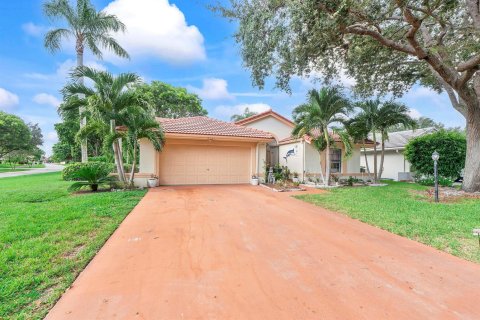 Villa ou maison à Boynton Beach, Floride 3 chambres, 168.9 m2 № 2428158