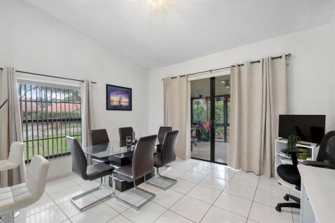 Villa ou maison à vendre à Boynton Beach, Floride: 3 chambres, 168.9 m2 № 2428158 - photo 19