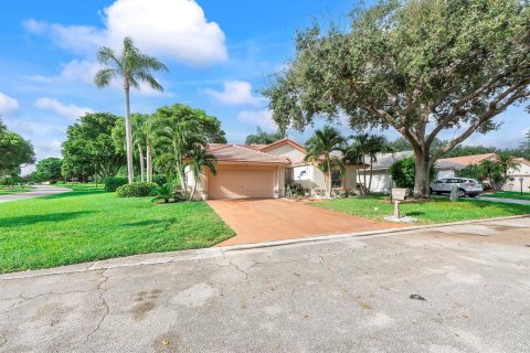 Villa ou maison à vendre à Boynton Beach, Floride: 3 chambres, 168.9 m2 № 2428158 - photo 3