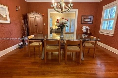 House in Coral Gables, Florida 3 bedrooms, 211.54 sq.m. № 1689032 - photo 5