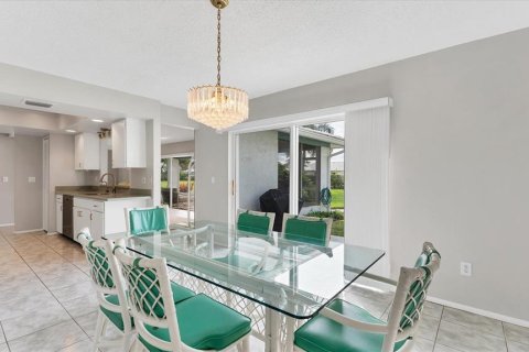 Condo in Bradenton, Florida, 2 bedrooms  № 2149377 - photo 15
