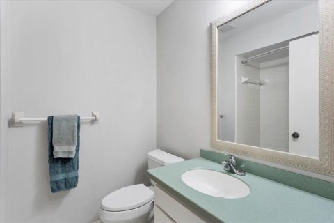 Condo in Bradenton, Florida, 2 bedrooms  № 2149377 - photo 27