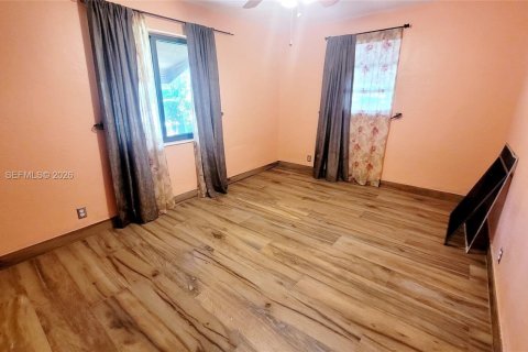 Casa en alquiler en Hallandale Beach, Florida, 3 dormitorios, 122.63 m2 № 2074876 - foto 12