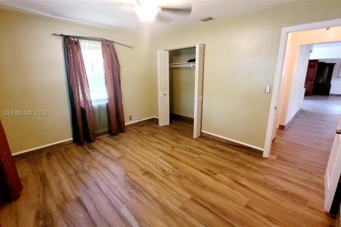 Casa en alquiler en Hallandale Beach, Florida, 3 dormitorios, 122.63 m2 № 2074876 - foto 16