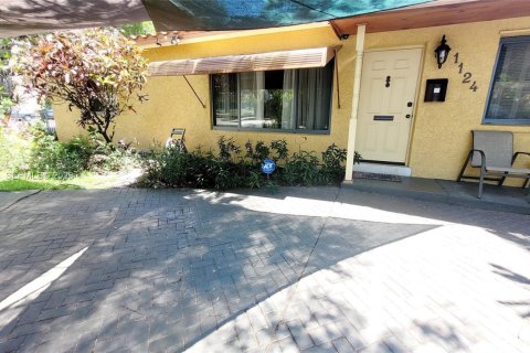 Casa en alquiler en Hallandale Beach, Florida, 3 dormitorios, 122.63 m2 № 2074876 - foto 4