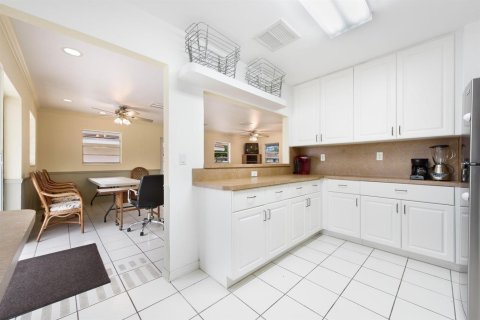 Copropriété à louer à Pompano Beach, Floride: 2 chambres, 98.76 m2 № 2270831 - photo 17