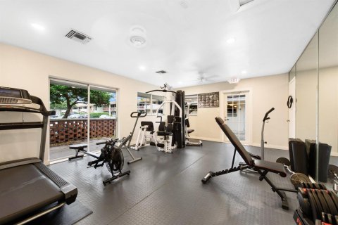 Copropriété à louer à Pompano Beach, Floride: 2 chambres, 98.76 m2 № 2270831 - photo 16