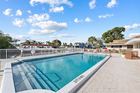 Copropriété à louer à Pompano Beach, Floride: 2 chambres, 98.76 m2 № 2270831 - photo 23
