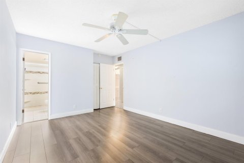 Copropriété à louer à Pompano Beach, Floride: 2 chambres, 98.76 m2 № 2270831 - photo 6