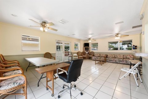 Copropriété à louer à Pompano Beach, Floride: 2 chambres, 98.76 m2 № 2270831 - photo 19