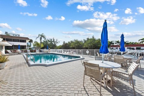 Copropriété à louer à Pompano Beach, Floride: 2 chambres, 98.76 m2 № 2270831 - photo 20