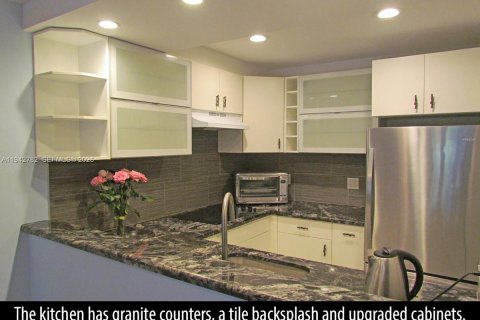 Touwnhouse à louer à Boca Raton, Floride: 2 chambres, 103.12 m2 № 1999421 - photo 5