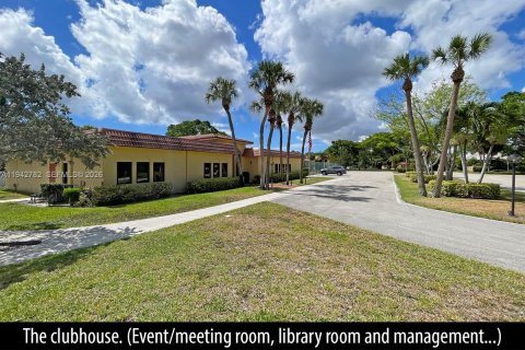 Touwnhouse à louer à Boca Raton, Floride: 2 chambres, 103.12 m2 № 1999421 - photo 19