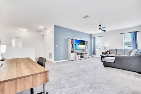 House in Kissimmee, Florida 10 bedrooms, 397.16 sq.m. № 1552947 - photo 20