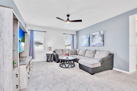 House in Kissimmee, Florida 10 bedrooms, 397.16 sq.m. № 1552947 - photo 19