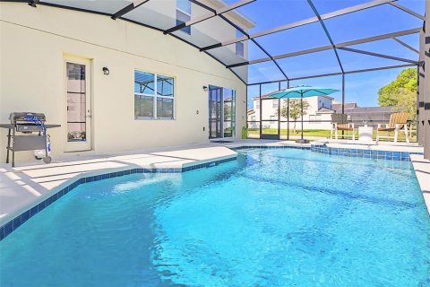 House in Kissimmee, Florida 10 bedrooms, 397.16 sq.m. № 1552947 - photo 6