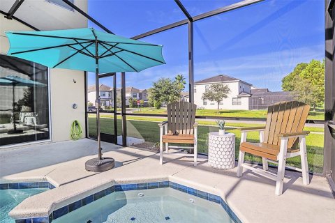 House in Kissimmee, Florida 10 bedrooms, 397.16 sq.m. № 1552947 - photo 8