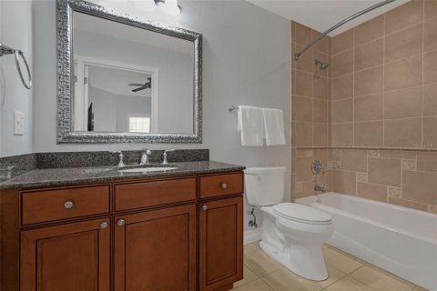 Condominio en venta en Four Corners, Florida, 3 dormitorios, 151.43 m2 № 2434925 - foto 21