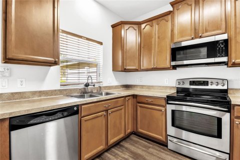 Townhouse in Windermere, Florida 3 bedrooms, 151.34 sq.m. № 1832916 - photo 20