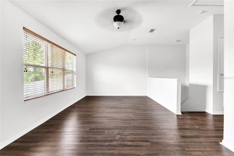 Townhouse in Windermere, Florida 3 bedrooms, 151.34 sq.m. № 1832916 - photo 25