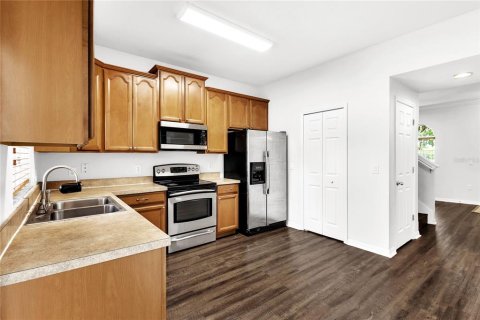 Townhouse in Windermere, Florida 3 bedrooms, 151.34 sq.m. № 1832916 - photo 19