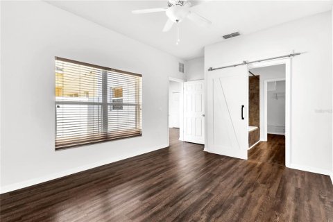 Townhouse in Windermere, Florida 3 bedrooms, 151.34 sq.m. № 1832916 - photo 17