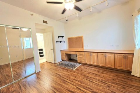 Copropriété à vendre à Tamarac, Floride: 2 chambres, 140.1 m2 № 2057489 - photo 17