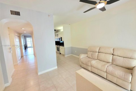 Copropriété à vendre à Tamarac, Floride: 2 chambres, 140.1 m2 № 2057489 - photo 10