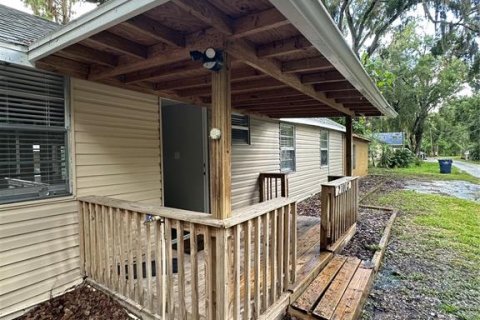 House in Land O' Lakes, Florida 4 bedrooms, 121.52 sq.m. № 1887044 - photo 4