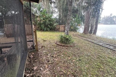 House in Land O' Lakes, Florida 4 bedrooms, 121.52 sq.m. № 1887044 - photo 28