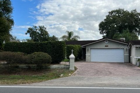 Снять в аренду виллу или дом в Орландо, Флорида 6 комнат, 181.72м2, № 1766184 - фото 1