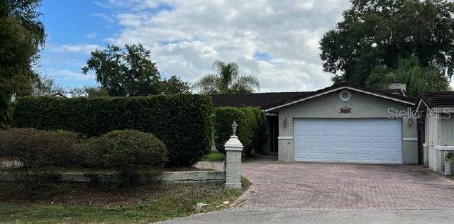 Casa en Orlando, Florida 3 dormitorios, 181.72 m2 № 1766184
