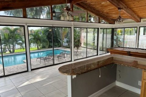 Снять в аренду виллу или дом в Орландо, Флорида 6 комнат, 181.72м2, № 1766184 - фото 15