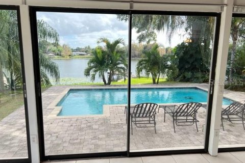 Снять в аренду виллу или дом в Орландо, Флорида 6 комнат, 181.72м2, № 1766184 - фото 16