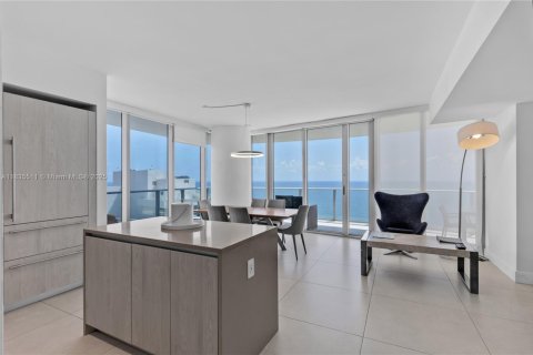 Купить кондоминиум в Холливуд, Флорида 2 спальни, 106.37м2, № 1983265 - фото 2