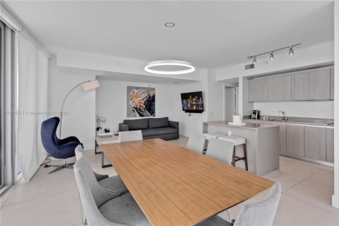 Купить кондоминиум в Холливуд, Флорида 2 спальни, 106.37м2, № 1983265 - фото 9