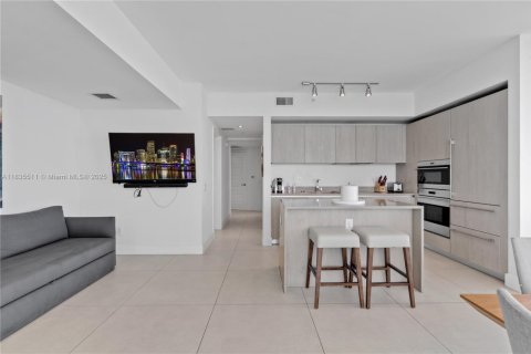 Купить кондоминиум в Холливуд, Флорида 2 спальни, 106.37м2, № 1983265 - фото 11