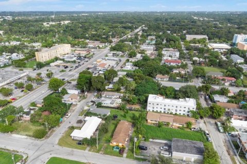 Commercial property in Miami, Florida № 1920993 - photo 26