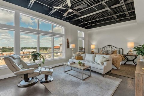 Condo in Lakeland, Florida, 1 bedroom  № 2195158 - photo 7